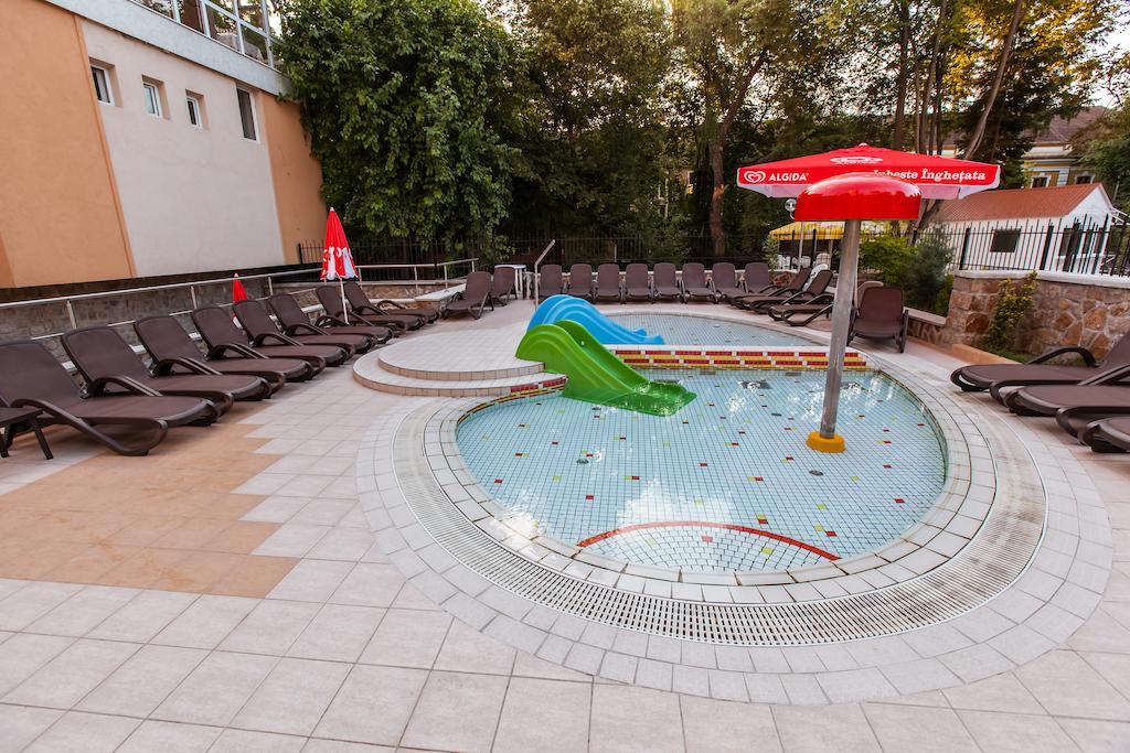 Hotel Termal 바일레펠릭스 외부 사진